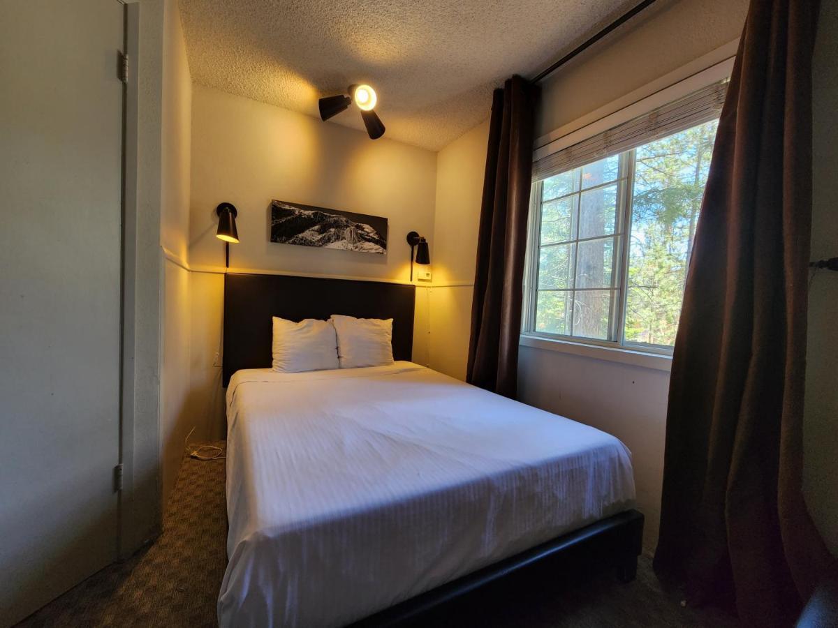 Cinnamon Bear Inn Mammoth Lakes Exterior foto