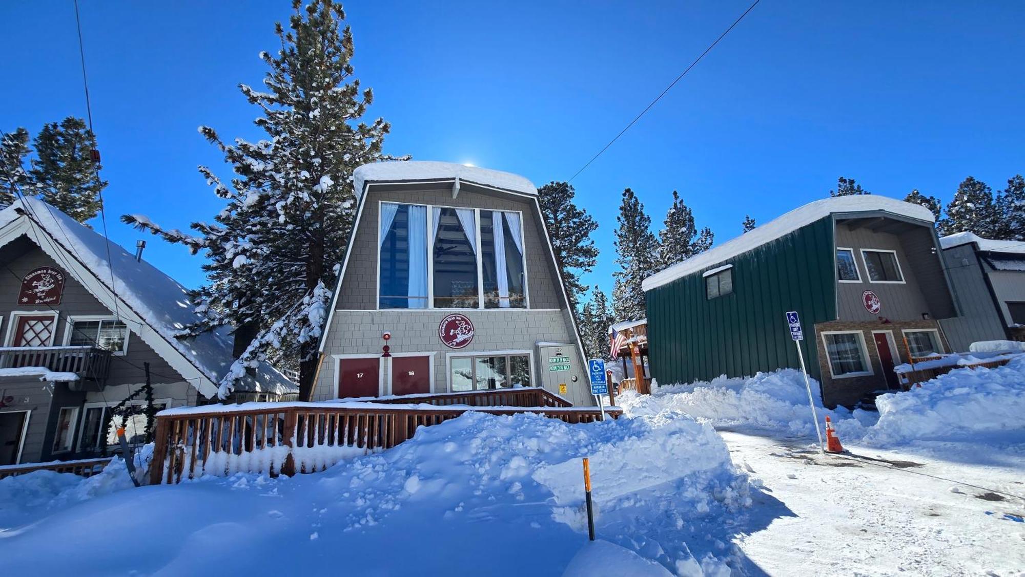 Cinnamon Bear Inn Mammoth Lakes Exterior foto